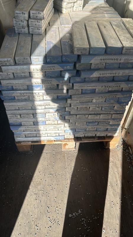 Продам сварочные электроды ЭА 395
