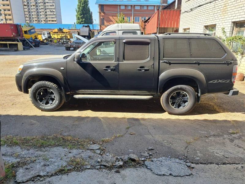 Mazda BT-50 2010 турбодизель